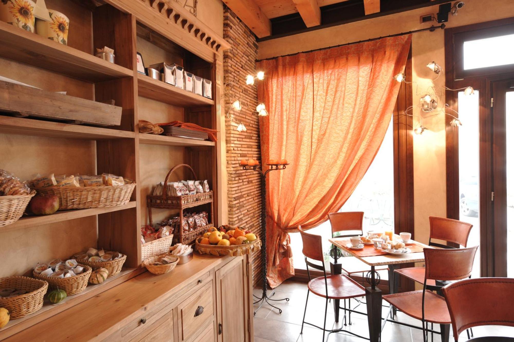 Hotel San Pietro Villafranca di Verona Eksteriør billede